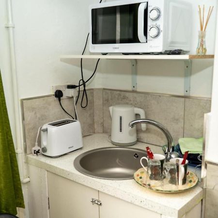 Amarillys Guest House Preston  Dış mekan fotoğraf